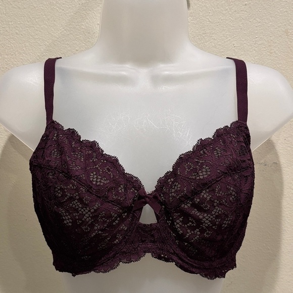 Victoria's Secret Other - Victoria's Secret Lace Bra - Deep Purple